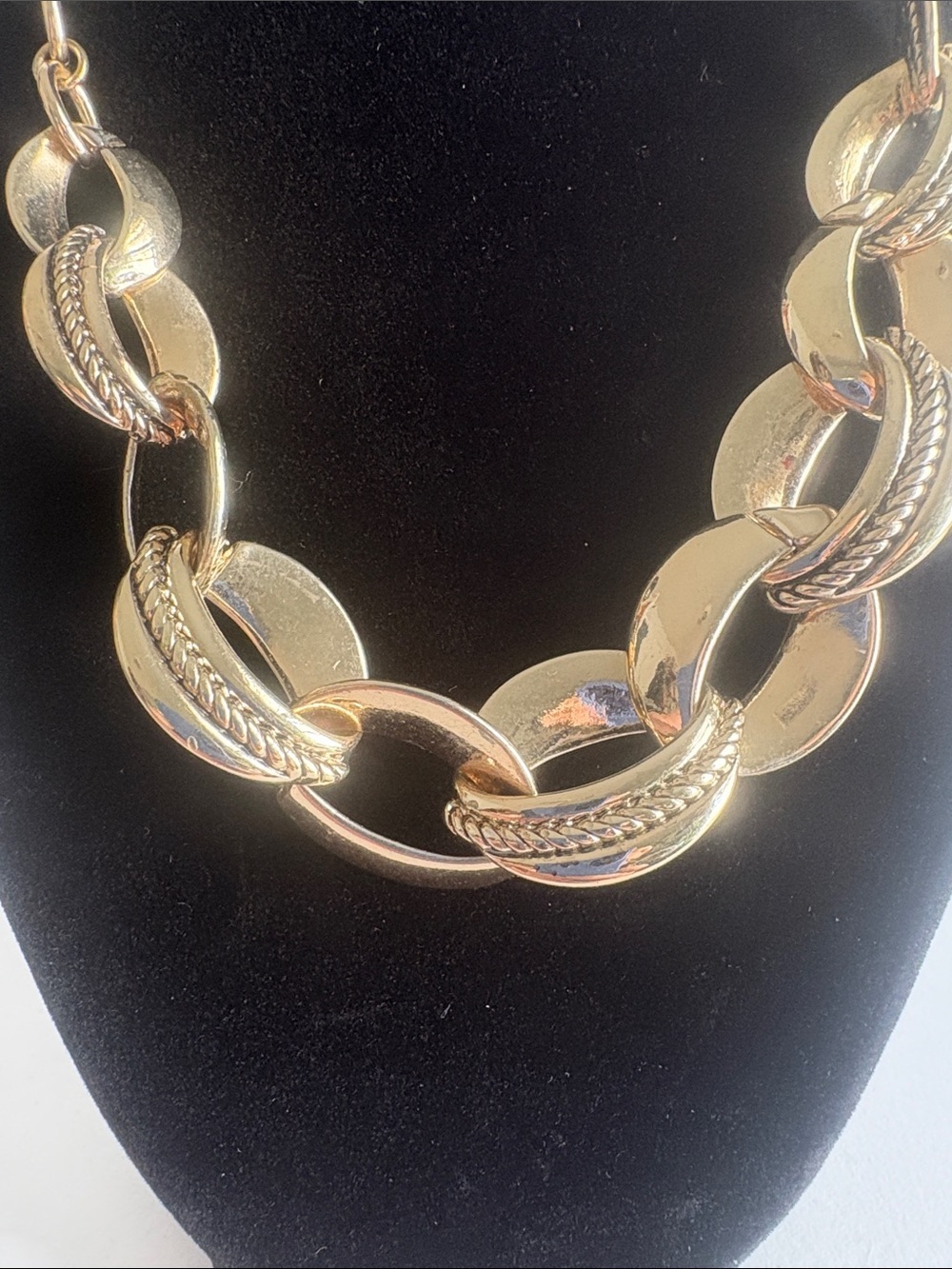 Gold Chain Link Statement Necklace Textured Adjustable Women Jewelry - Picture 3 of 4